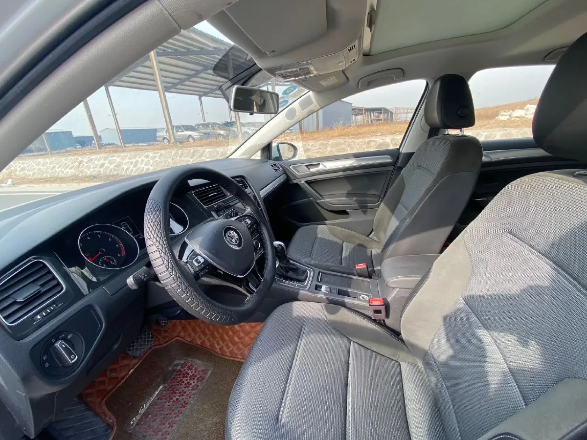 2019 Brilliance Auto V7 1.8T 231HP L4 7DCT,autocango,china used car exporter,china ev exporter,chinese used car exporter,chinese used ev exporter