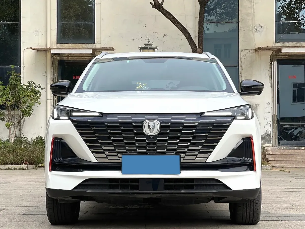 2022 ChangAn Oshan X7 Plus 1.5T 188HP L4 7DCT,autocango,china used car exporter,china ev exporter,chinese used car exporter,chinese used ev exporter