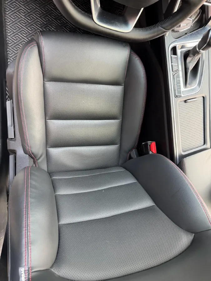 2020 Geely Binray 1.4T 141HP L4 CVT,autocango,china used car exporter,china ev exporter,chinese used car exporter,chinese used ev exporter