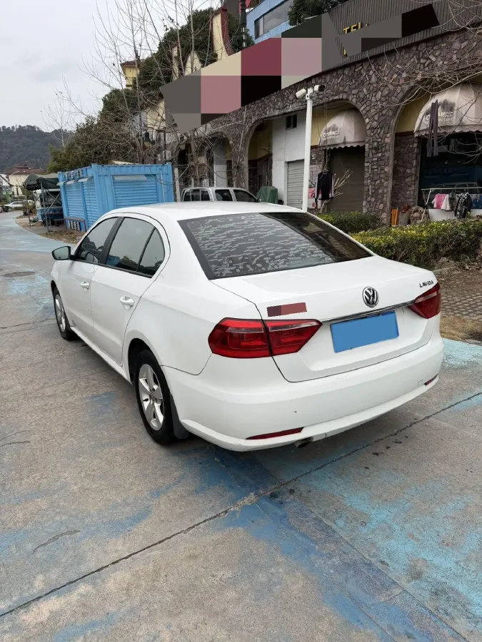 2013 Volkswagen Lavida 1.6L 110HP L4 6AT,autocango,china used car exporter,china ev exporter,chinese used car exporter,chinese used ev exporter