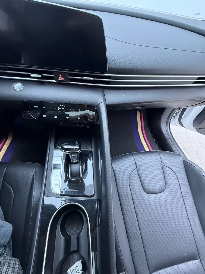 2022 Hyundai Elantra 1.5L 115HP L4 CVT,autocango,china used car exporter,china ev exporter,chinese used car exporter,chinese used ev exporter