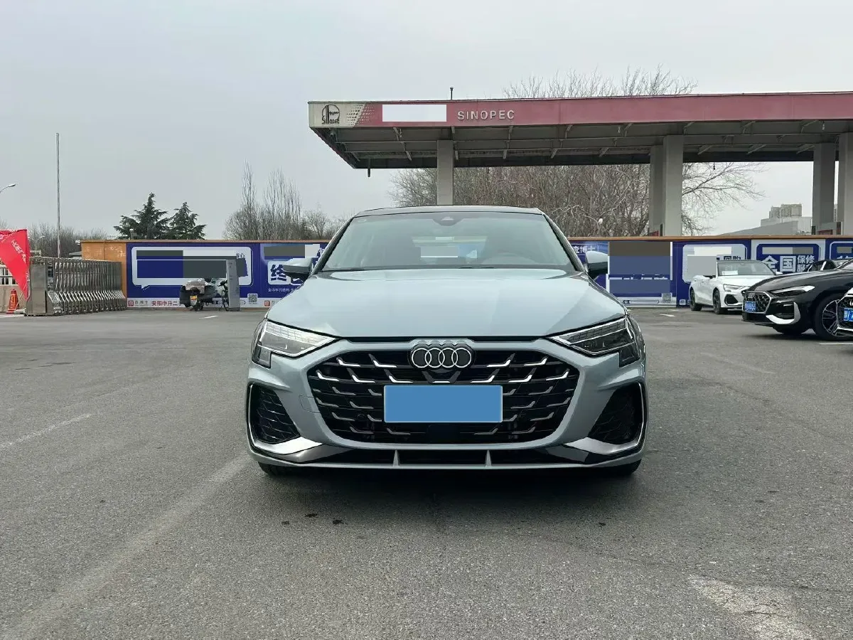 2025 Audi A3 1.5T 160HP L4 7DCT,autocango,china used car exporter,china ev exporter,chinese used car exporter,chinese used ev exporter