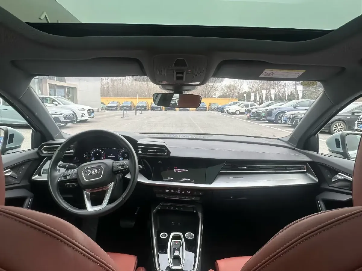 2025 Audi A3 1.5T 160HP L4 7DCT,autocango,china used car exporter,china ev exporter,chinese used car exporter,chinese used ev exporter