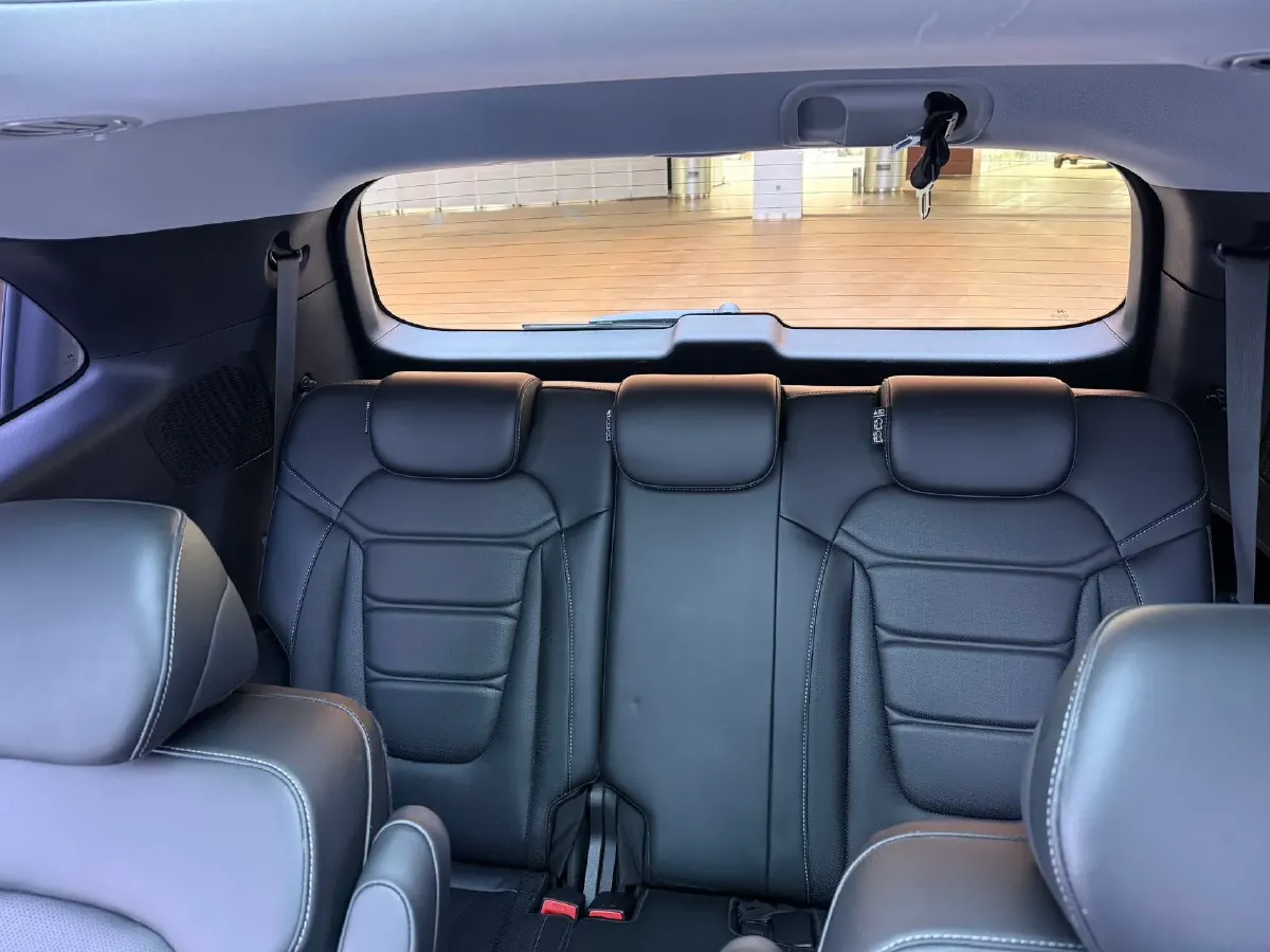 2021 Hyundai Custo 1.5T 170HP L4 8AT,autocango,china used car exporter,china ev exporter,chinese used car exporter,chinese used ev exporter