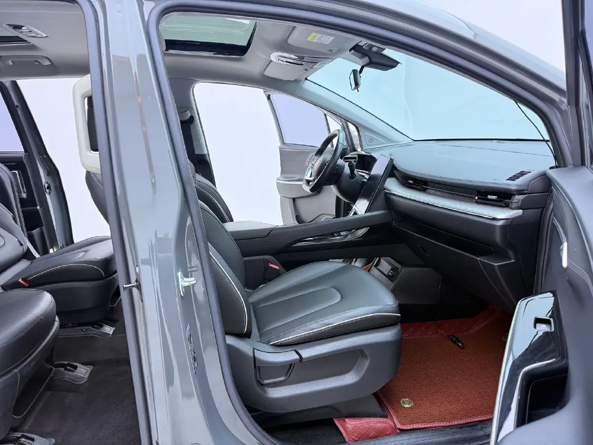 2021 Hyundai Custo 1.5T 170HP L4 8AT,autocango,china used car exporter,china ev exporter,chinese used car exporter,chinese used ev exporter