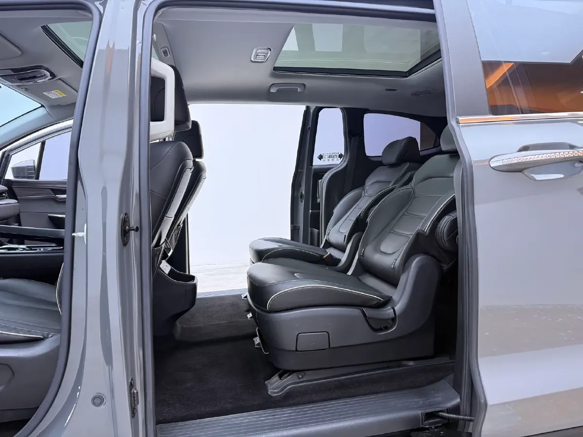 2021 Hyundai Custo 1.5T 170HP L4 8AT,autocango,china used car exporter,china ev exporter,chinese used car exporter,chinese used ev exporter