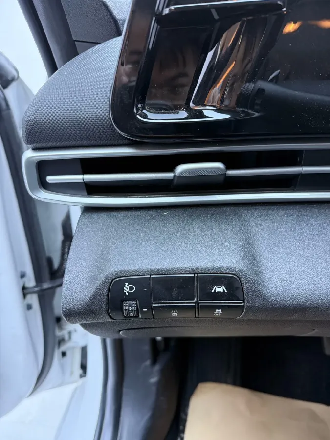 2021 Hyundai Elantra 1.5L 115HP L4 CVT,autocango,china used car exporter,china ev exporter,chinese used car exporter,chinese used ev exporter