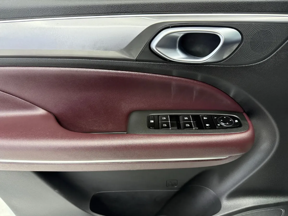 2021 GAC Trumpchi M6 1.5T 169HP L4 7DCT,autocango,china used car exporter,china ev exporter,chinese used car exporter,chinese used ev exporter