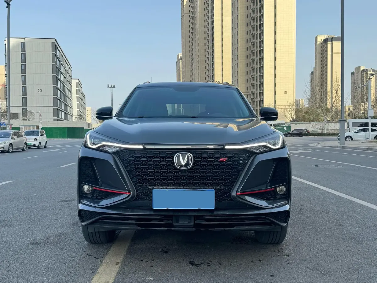 2021 ChangAn CS75 Plus 1.5T 178HP L4 6AT,autocango,china used car exporter,china ev exporter,chinese used car exporter,chinese used ev exporter