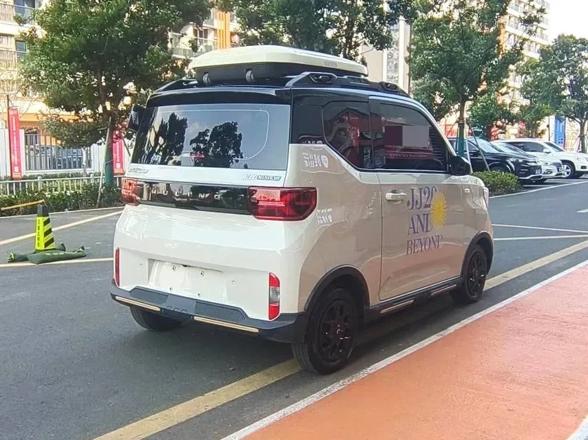 2022 WuLing HongGuang MINI EV BEV 26.5KWH,autocango,china used car exporter,china ev exporter,chinese used car exporter,chinese used ev exporter