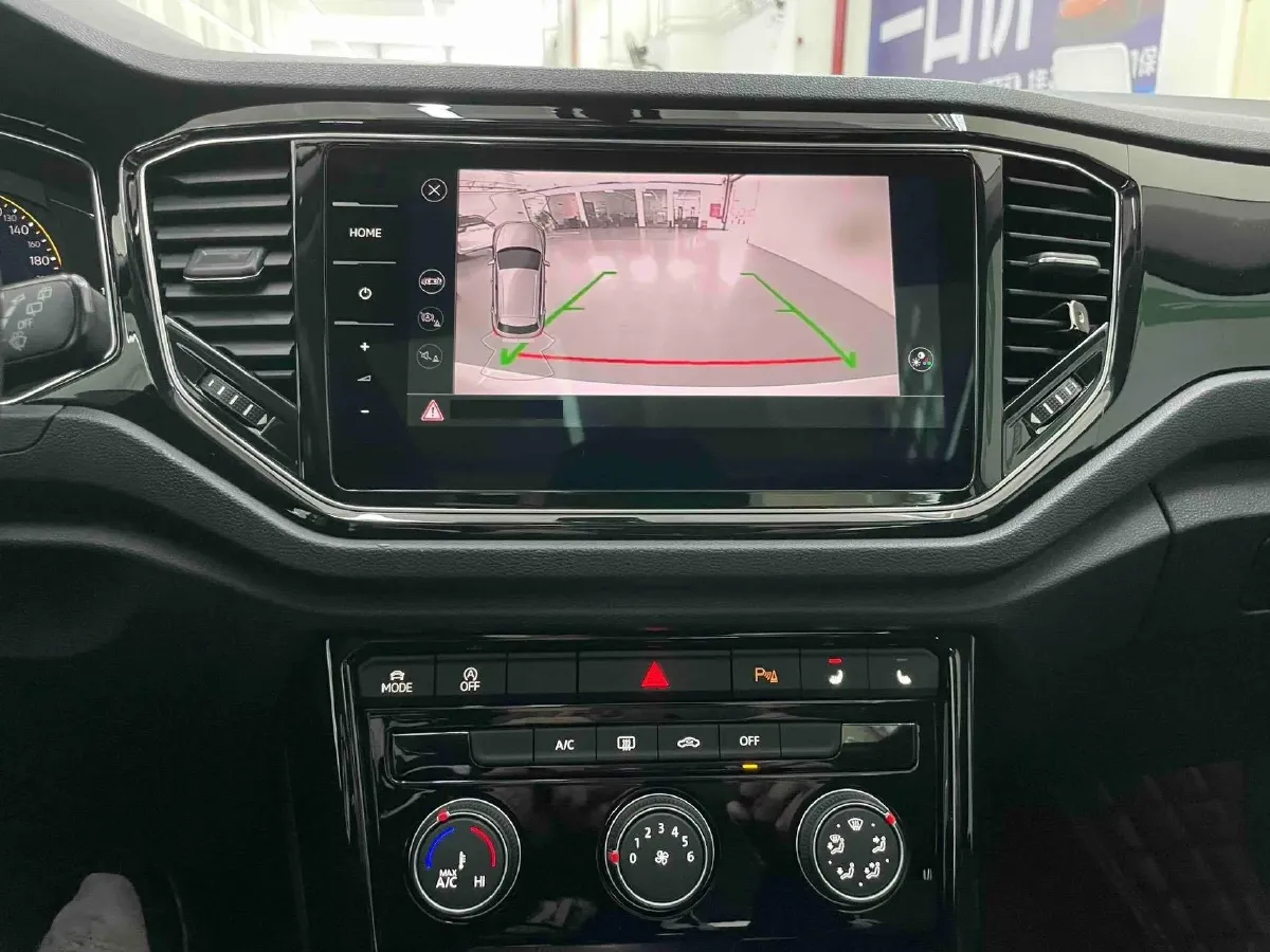 2022 Volkswagen T-Roc 1.4T 150HP L4 7DCT,autocango,china used car exporter,china ev exporter,chinese used car exporter,chinese used ev exporter