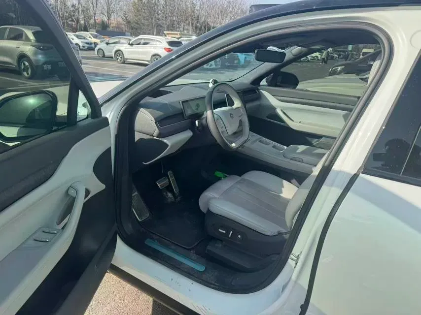 2024 NIO ES8 BEV 75KWH,autocango,china used car exporter,china ev exporter,chinese used car exporter,chinese used ev exporter