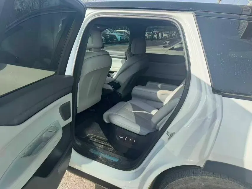 2024 NIO ES8 BEV 75KWH,autocango,china used car exporter,china ev exporter,chinese used car exporter,chinese used ev exporter