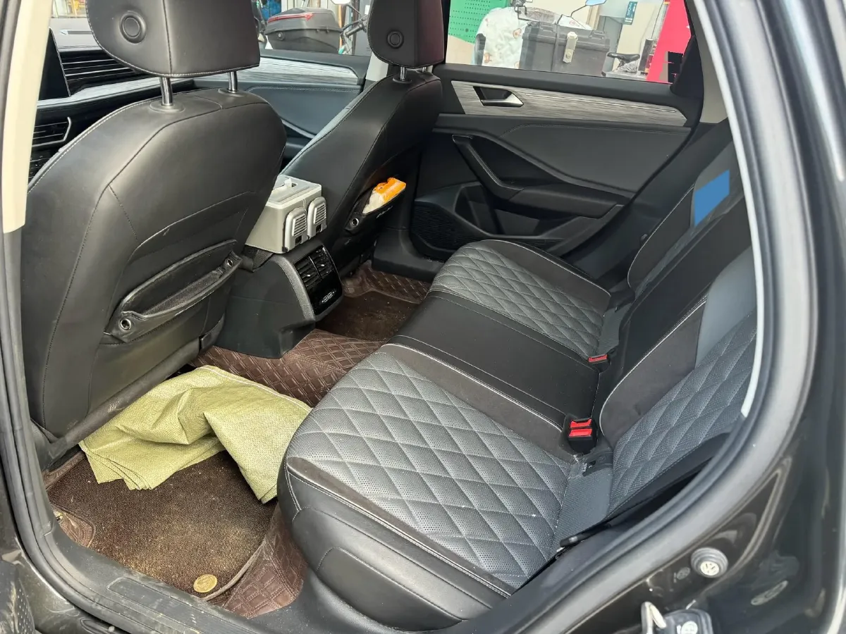 2023 Volkswagen Sagitar 1.5T 160HP L4 7DCT,autocango,china used car exporter,china ev exporter,chinese used car exporter,chinese used ev exporter