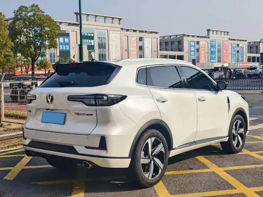 2024 ChangAn CS55 Plus 1.5T 188HP L4 7DCT,autocango,china used car exporter,china ev exporter,chinese used car exporter,chinese used ev exporter