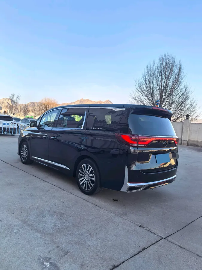 2021 GAC Trumpchi M8 2.0T 252HP L4 8AT,autocango,china used car exporter,china ev exporter,chinese used car exporter,chinese used ev exporter