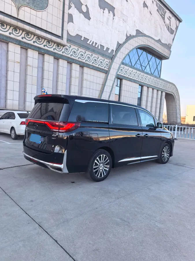 2021 GAC Trumpchi M8 2.0T 252HP L4 8AT,autocango,china used car exporter,china ev exporter,chinese used car exporter,chinese used ev exporter