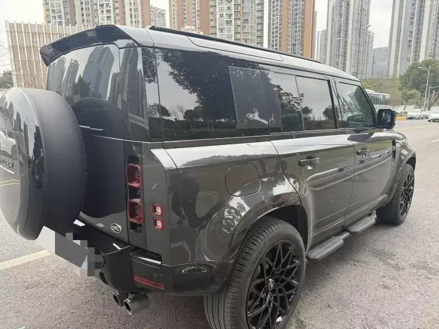 2024 Land Rover Defender 3.0T 400HP L6 8AT,autocango,china used car exporter,china ev exporter,chinese used car exporter,chinese used ev exporter