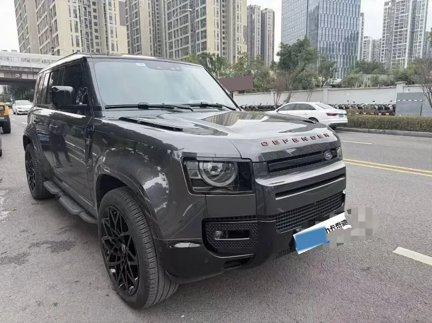 2024 Land Rover Defender 3.0T 400HP L6 8AT,autocango,china used car exporter,china ev exporter,chinese used car exporter,chinese used ev exporter