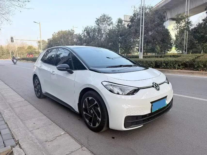 2024 Volkswagen ID.3 BEV 52.8KWH,autocango,china used car exporter,china ev exporter,chinese used car exporter,chinese used ev exporter