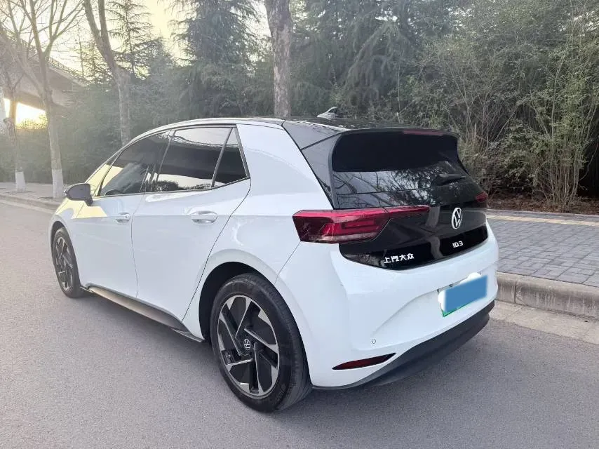 2024 Volkswagen ID.3 BEV 52.8KWH,autocango,china used car exporter,china ev exporter,chinese used car exporter,chinese used ev exporter