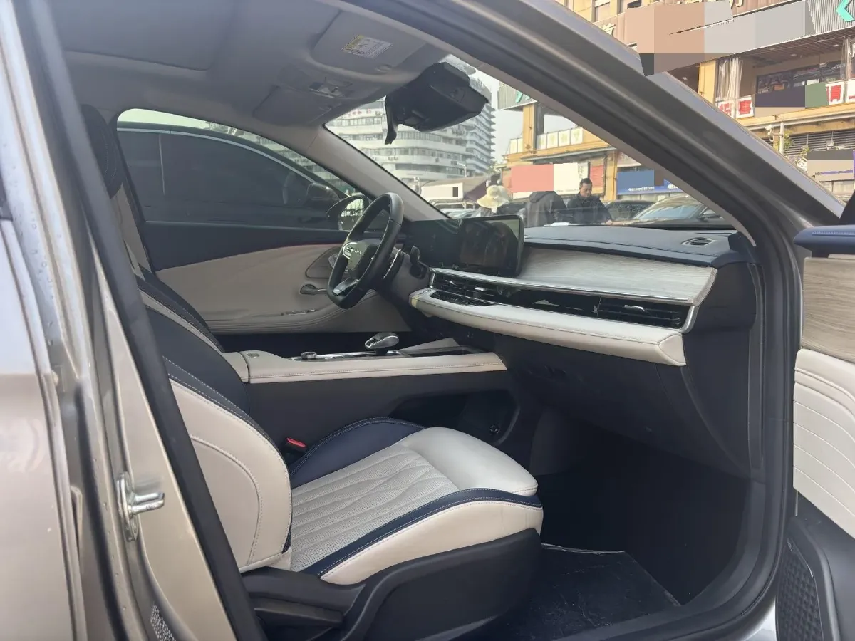 2022 Chery Arrizo 8 1.6T 197HP L4 7DCT,autocango,china used car exporter,china ev exporter,chinese used car exporter,chinese used ev exporter