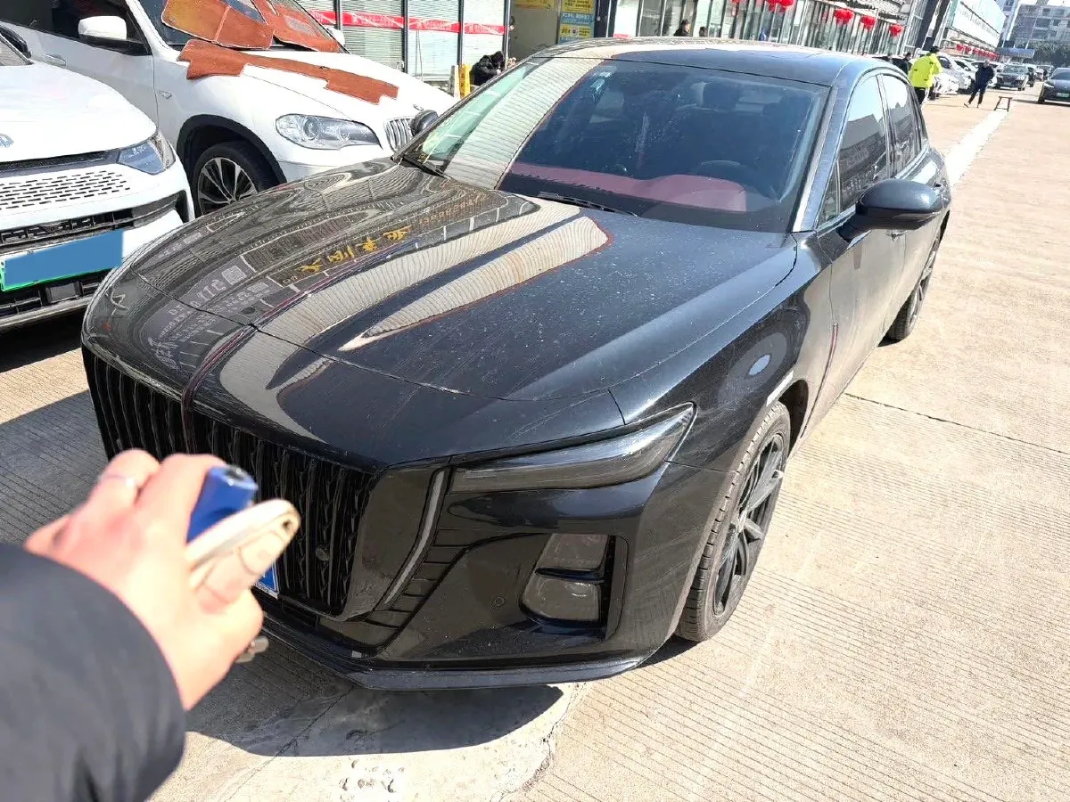 2025 HongQi H5 1.5T 169HP L4 7DCT,autocango,china used car exporter,china ev exporter,chinese used car exporter,chinese used ev exporter