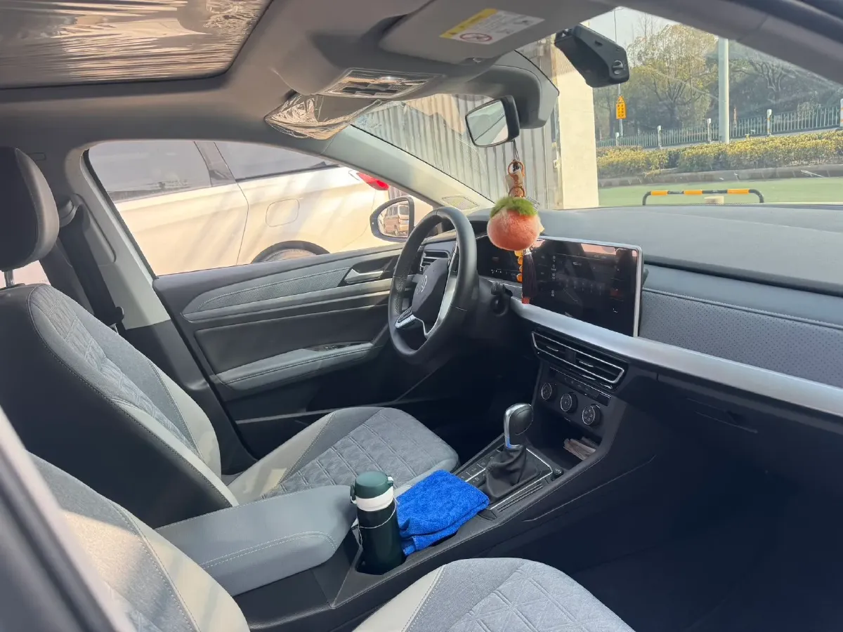 2023 Volkswagen Lavida 1.5T 160HP L4 7DCT,autocango,china used car exporter,china ev exporter,chinese used car exporter,chinese used ev exporter