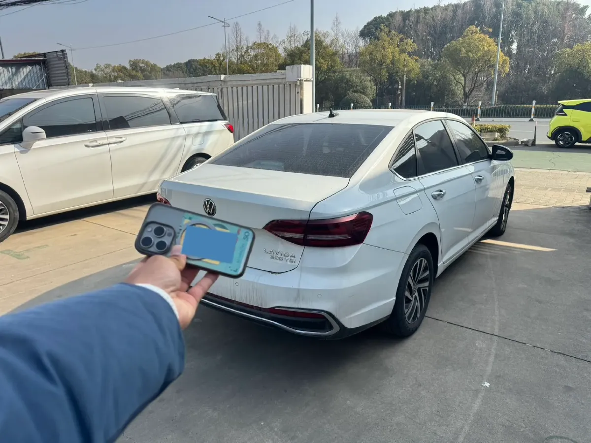 2023 Volkswagen Lavida 1.5T 160HP L4 7DCT,autocango,china used car exporter,china ev exporter,chinese used car exporter,chinese used ev exporter