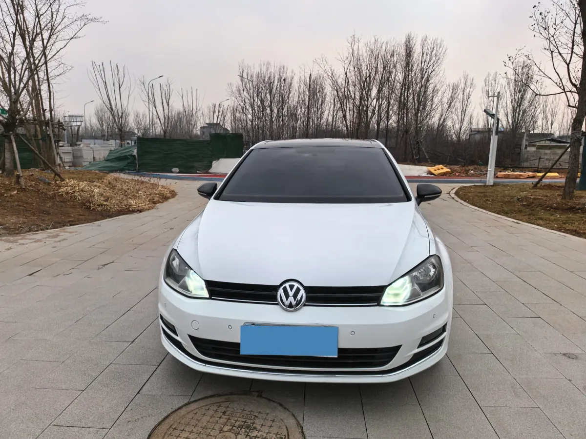 2017 Volkswagen Golf 1.4T 131HP L4 7DCT,autocango,china used car exporter,china ev exporter,chinese used car exporter,chinese used ev exporter