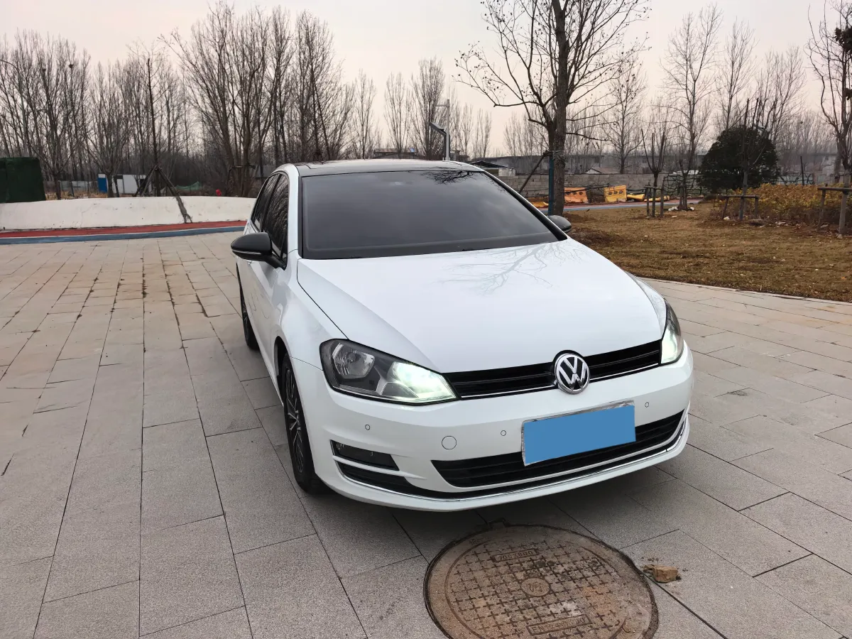 2017 Volkswagen Golf 1.4T 131HP L4 7DCT,autocango,china used car exporter,china ev exporter,chinese used car exporter,chinese used ev exporter