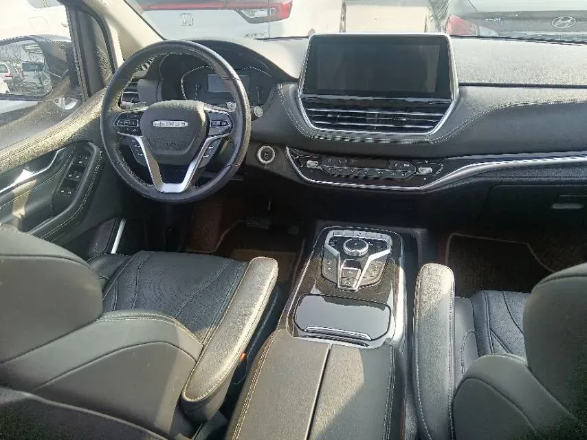 2021 MAXUS G20 2.0T 224HP L4 8AT,autocango,china used car exporter,china ev exporter,chinese used car exporter,chinese used ev exporter