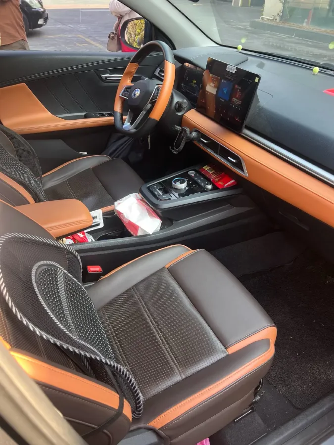 2021 Geely Azkarra 1.8T 184HP L4 7DCT,autocango,china used car exporter,china ev exporter,chinese used car exporter,chinese used ev exporter