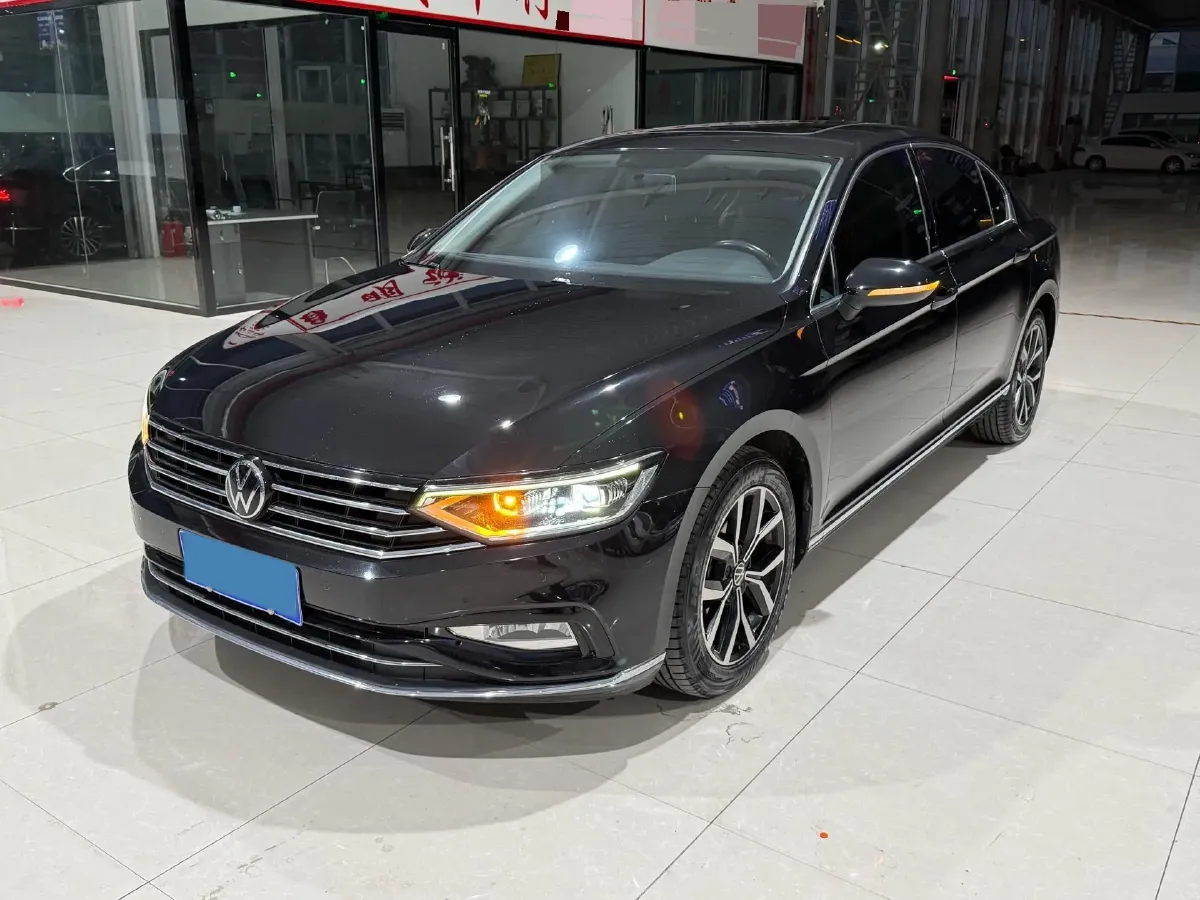 2020 Volkswagen Magotan 1.4T 150HP L4 7DCT,autocango,china used car exporter,china ev exporter,chinese used car exporter,chinese used ev exporter