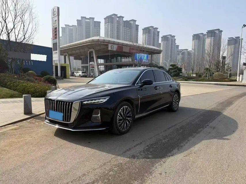 2024 HongQi H5 2.0T 224HP L4 8AT,autocango,china used car exporter,china ev exporter,chinese used car exporter,chinese used ev exporter