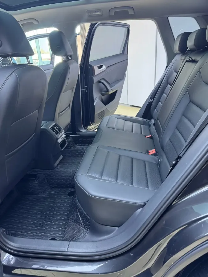 2021 Volkswagen Tharu 1.4T 150HP L4 7DCT,autocango,china used car exporter,china ev exporter,chinese used car exporter,chinese used ev exporter