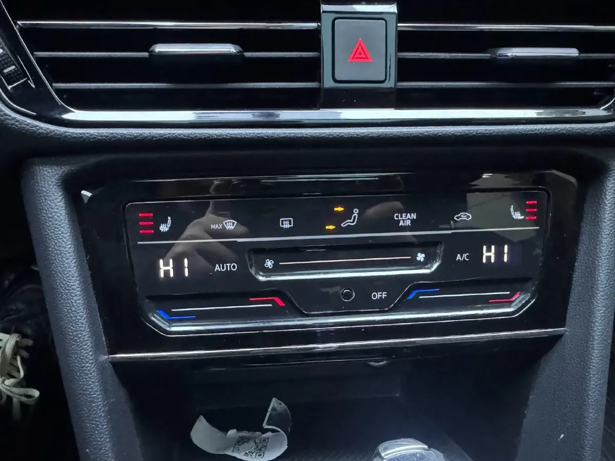 2021 Volkswagen Tharu 1.4T 150HP L4 7DCT,autocango,china used car exporter,china ev exporter,chinese used car exporter,chinese used ev exporter