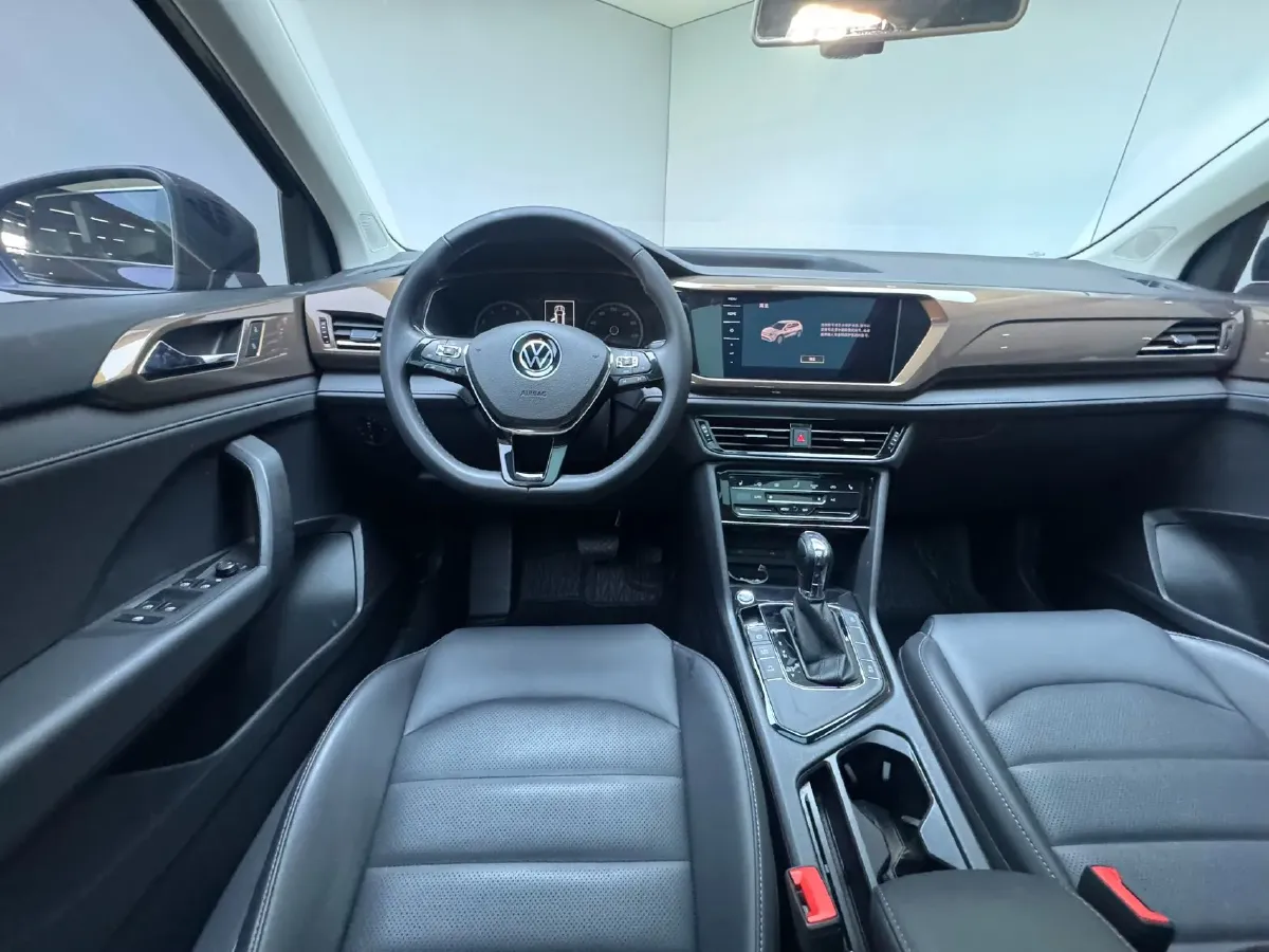 2021 Volkswagen Tharu 1.4T 150HP L4 7DCT,autocango,china used car exporter,china ev exporter,chinese used car exporter,chinese used ev exporter