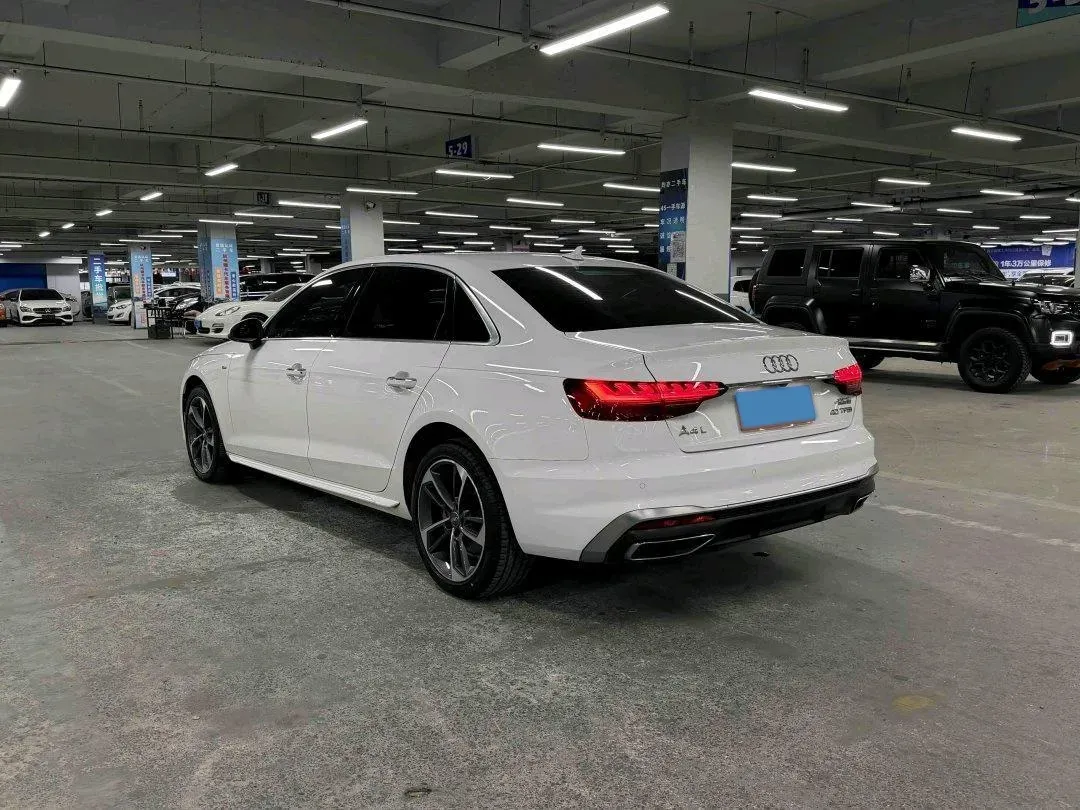 2020 Audi A4L 2.0T 190HP L4 7DCT,autocango,china used car exporter,china ev exporter,chinese used car exporter,chinese used ev exporter