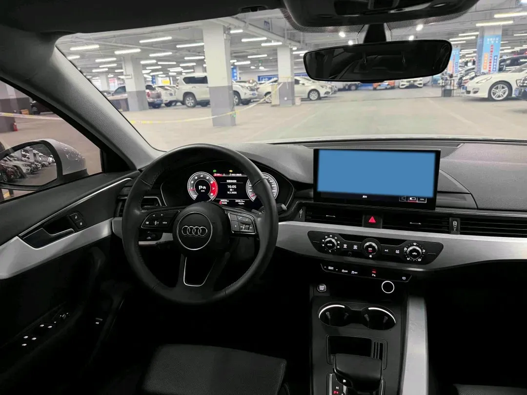 2020 Audi A4L 2.0T 190HP L4 7DCT,autocango,china used car exporter,china ev exporter,chinese used car exporter,chinese used ev exporter