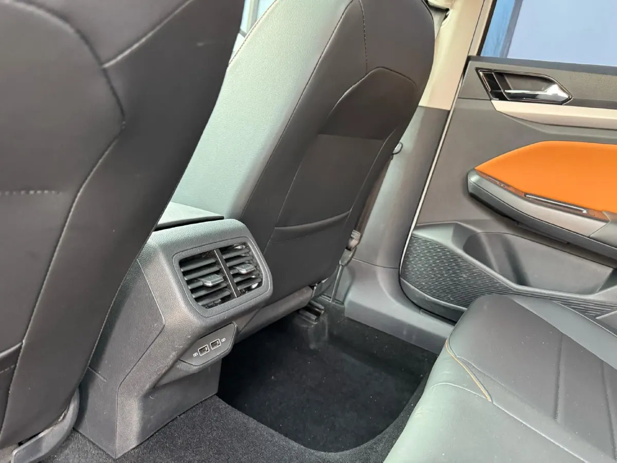 2023 Volkswagen Bora 1.2T 116HP L4 7DCT,autocango,china used car exporter,china ev exporter,chinese used car exporter,chinese used ev exporter