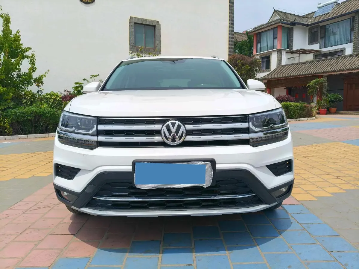2020 Volkswagen Tharu 2.0T 186HP L4 7DCT,autocango,china used car exporter,china ev exporter,chinese used car exporter,chinese used ev exporter