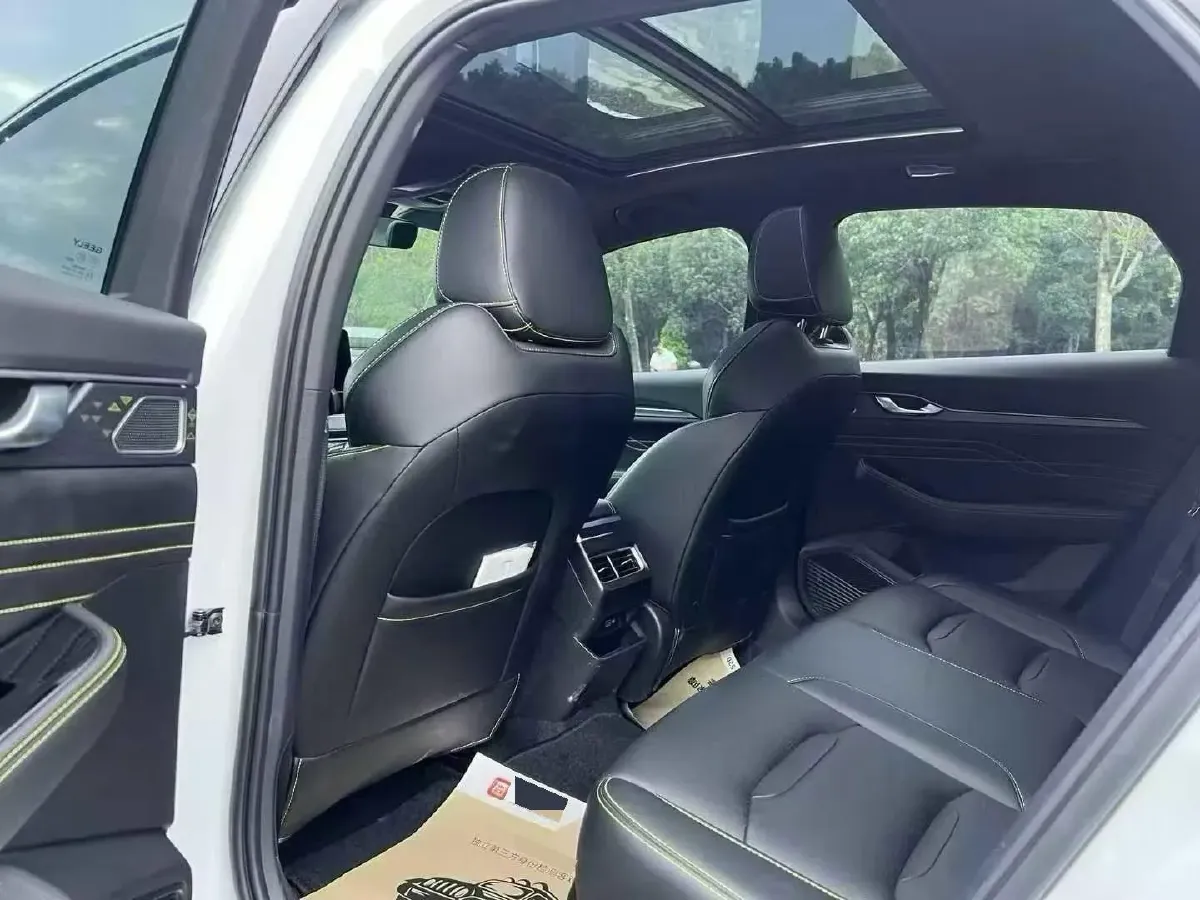 2023 Geely Preface 1.5T 181HP L4 7DCT,autocango,china used car exporter,china ev exporter,chinese used car exporter,chinese used ev exporter