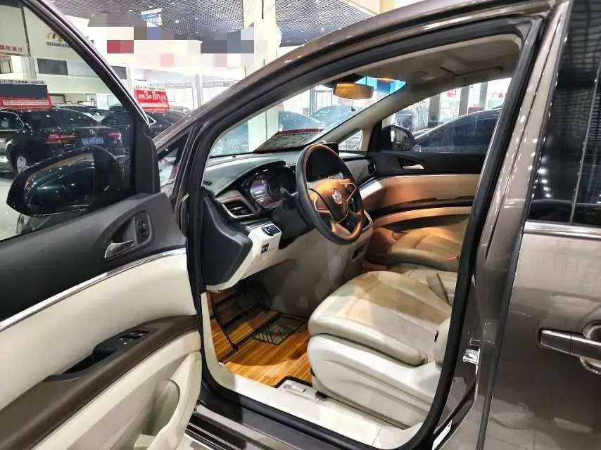 2023 Buick GL8 2.0T 237HP L4 9AT,autocango,china used car exporter,china ev exporter,chinese used car exporter,chinese used ev exporter