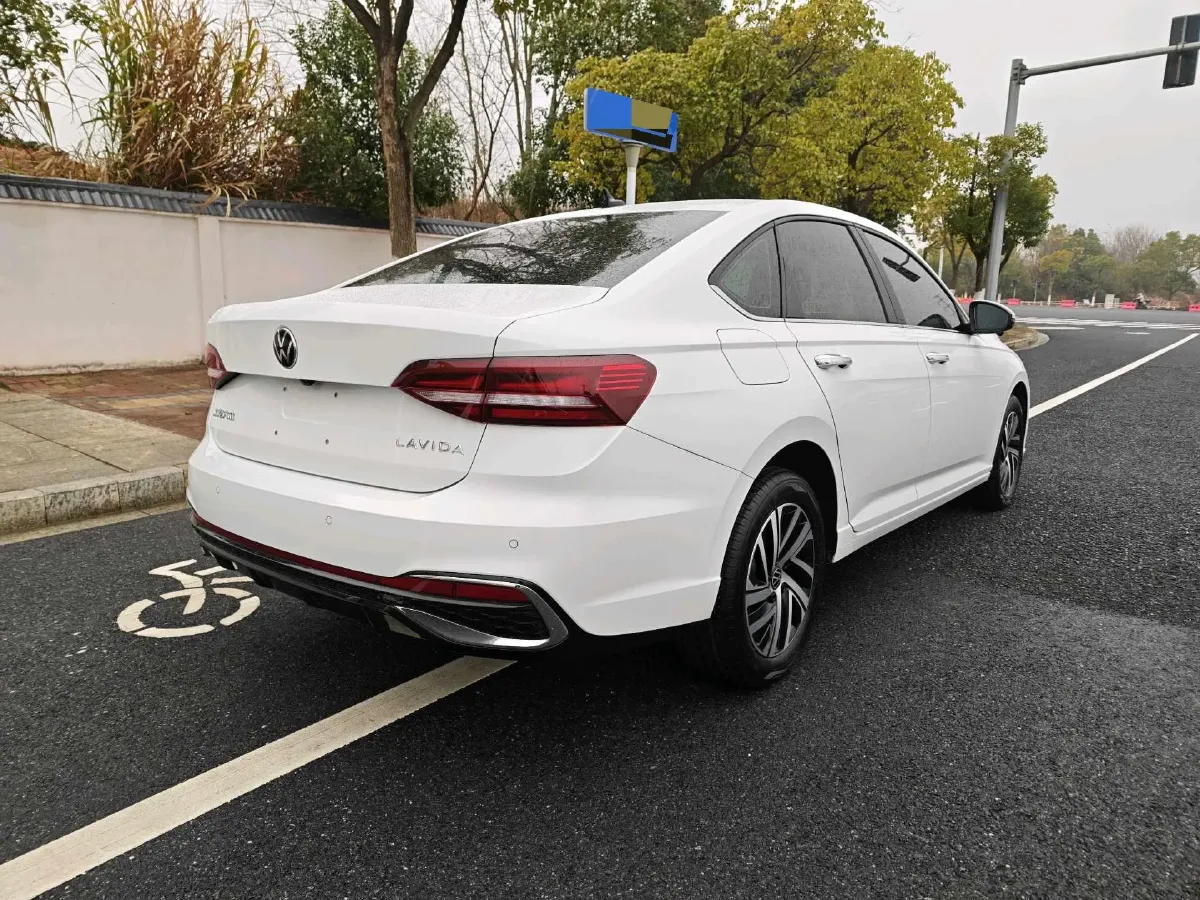 2024 Volkswagen Lavida 1.5L 110HP L4 6AT,autocango,china used car exporter,china ev exporter,chinese used car exporter,chinese used ev exporter