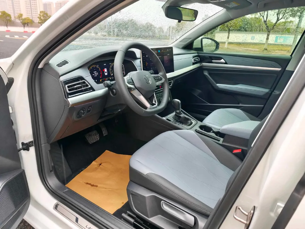 2024 Volkswagen Lavida 1.5L 110HP L4 6AT,autocango,china used car exporter,china ev exporter,chinese used car exporter,chinese used ev exporter