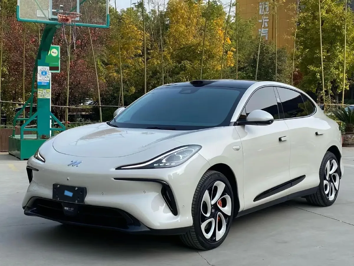 2023 IM LS6 BEV 71KWH,autocango,china used car exporter,china ev exporter,chinese used car exporter,chinese used ev exporter