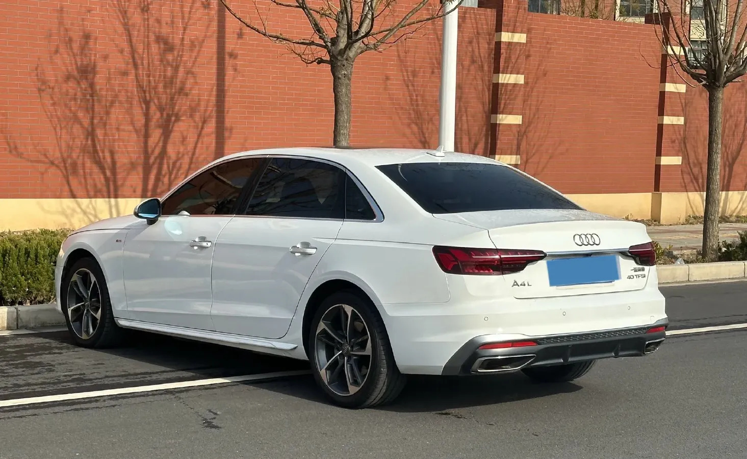 2020 Audi A4L 2.0T 190HP L4 7DCT,autocango,china used car exporter,china ev exporter,chinese used car exporter,chinese used ev exporter