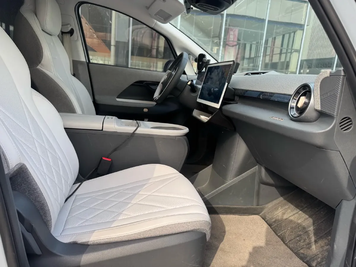 2023 JAC T8 2.0T 170HP L4 8AT,autocango,china used car exporter,china ev exporter,chinese used car exporter,chinese used ev exporter