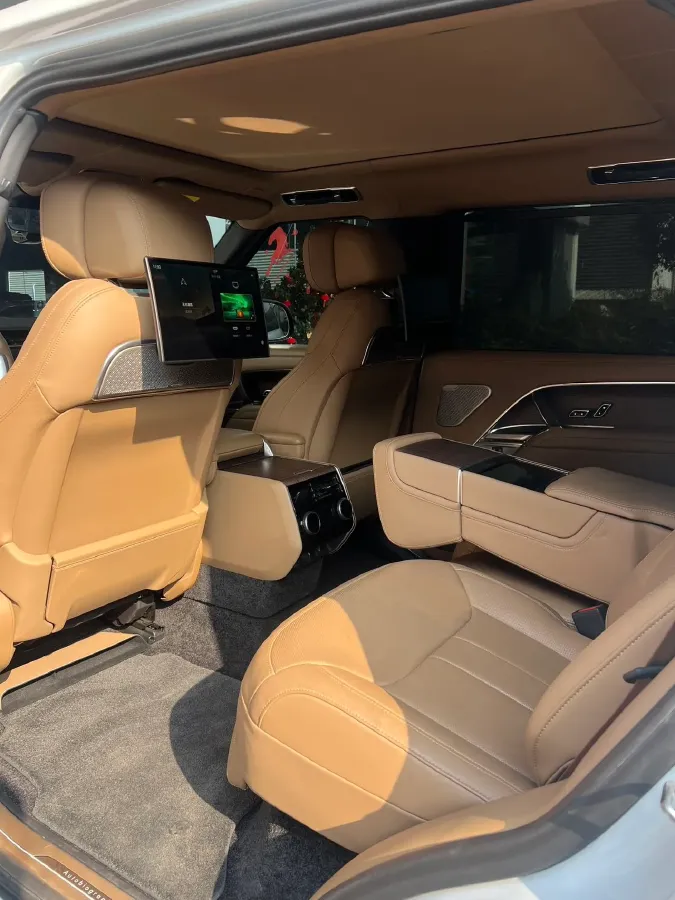 2024 Land Rover Range Rover 3.0T 400HP L6 8AT,autocango,china used car exporter,china ev exporter,chinese used car exporter,chinese used ev exporter